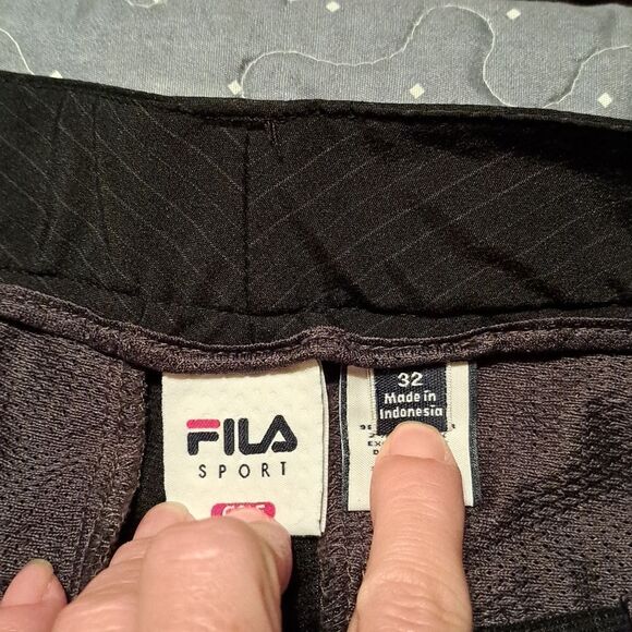 Fila golf shorts size 32 - Picture 2 of 5
